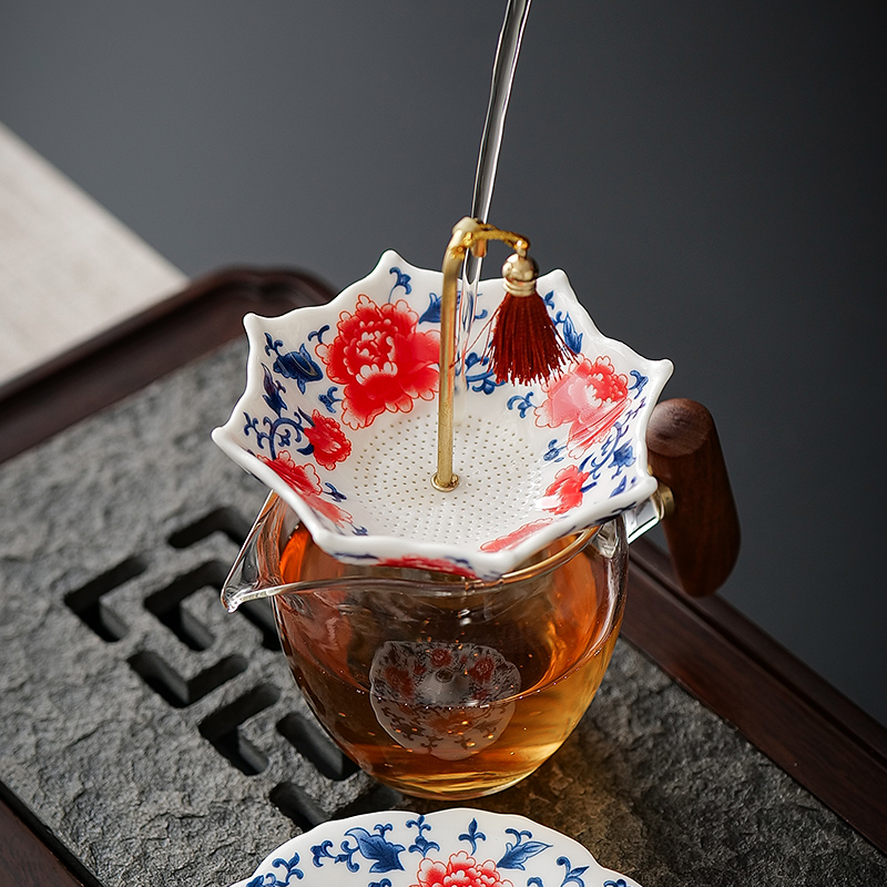 Chinese blauw-witte porseleine - Coffee Tea Leaf recensie en prijs